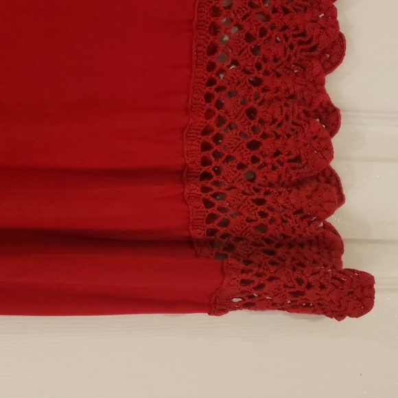 Red shirt with crochet sleeves and bottom of shirt by Baik Baik Honolulu - Picture 2 of 6